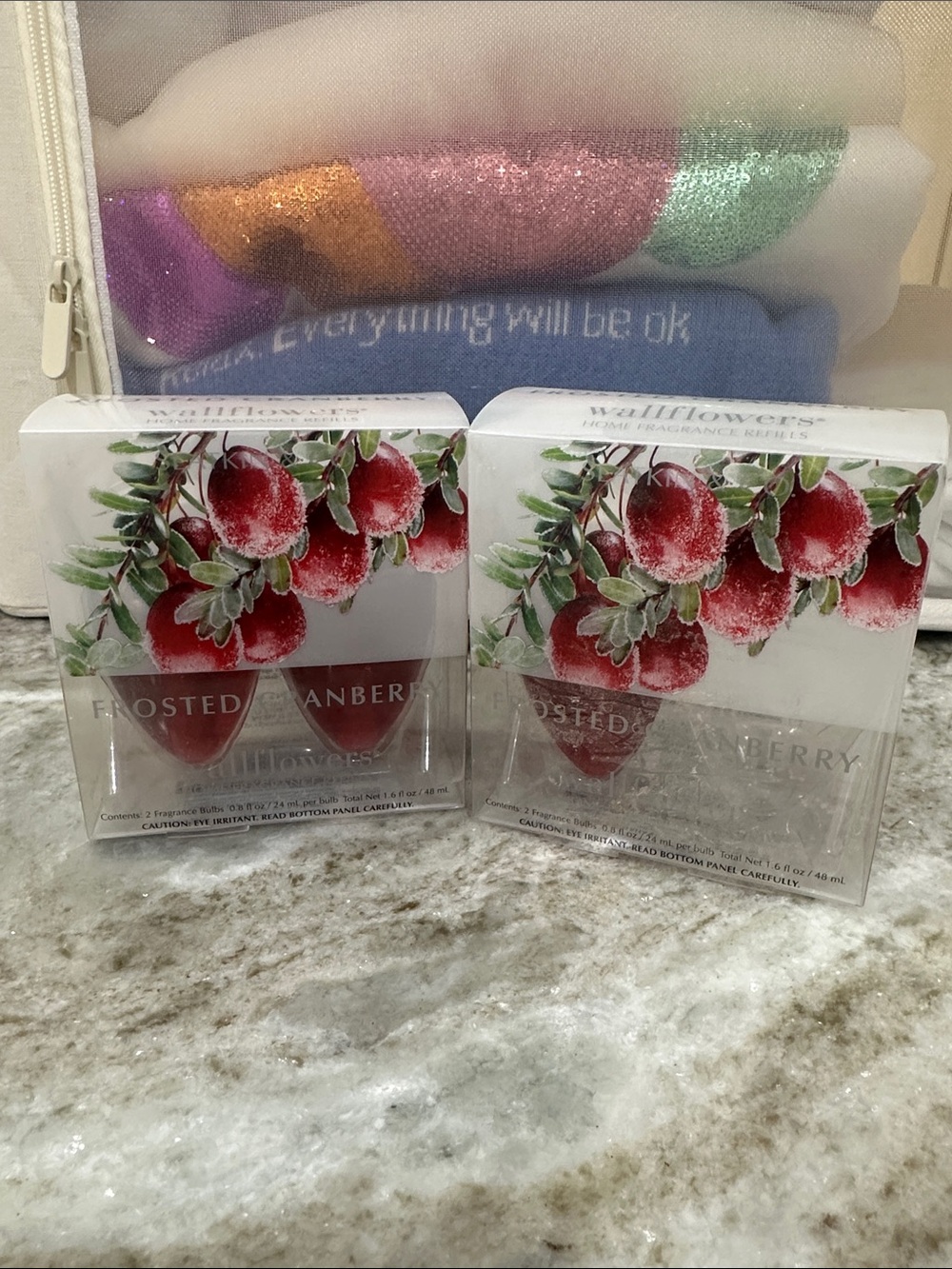 Bath & Body Works Frosted Cranberry Wallflowers Refills - Red